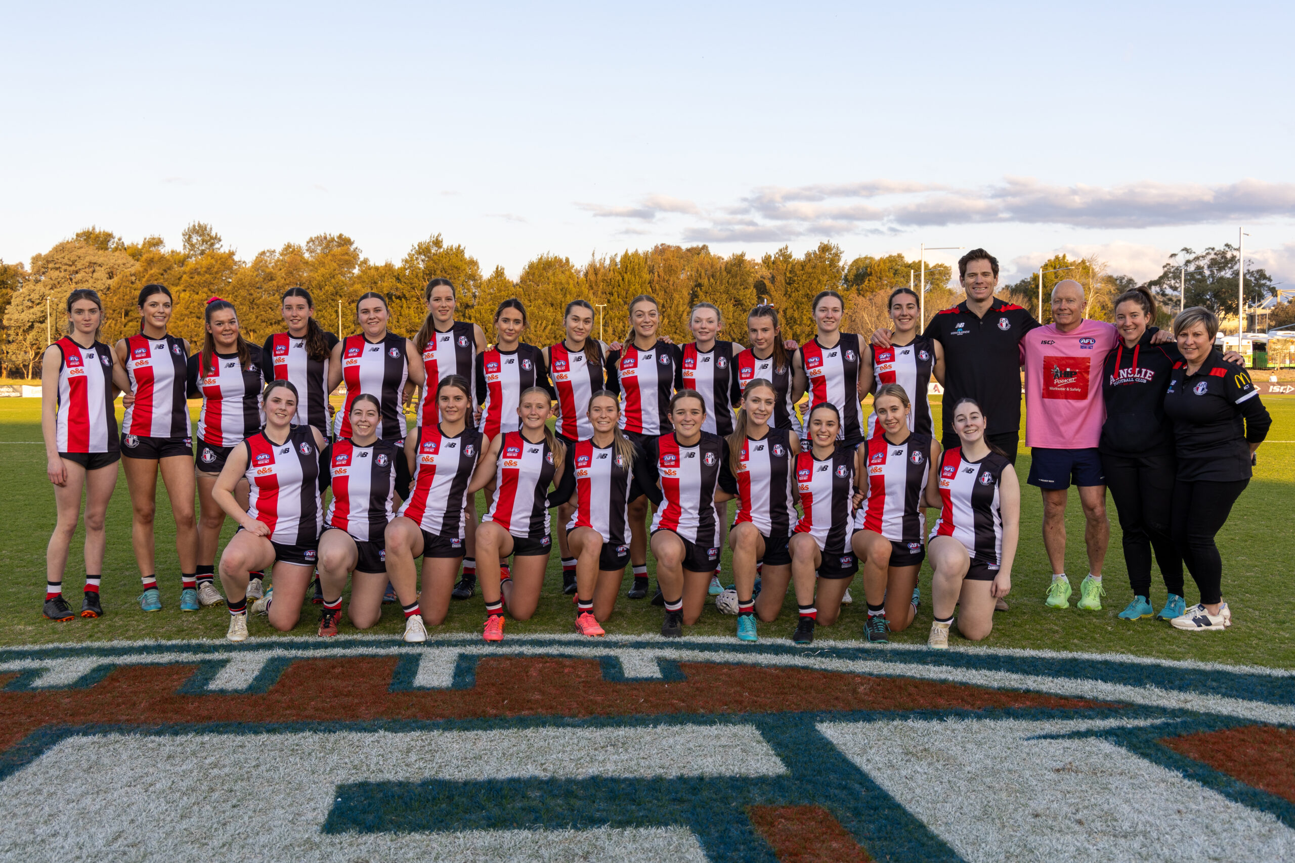Women’s Rising Stars 2024 Women's Rising Stars Team lined up for team photo